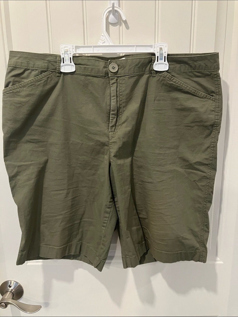 CLEO Cotton Poplin SHORTS OLIVE Sz 16